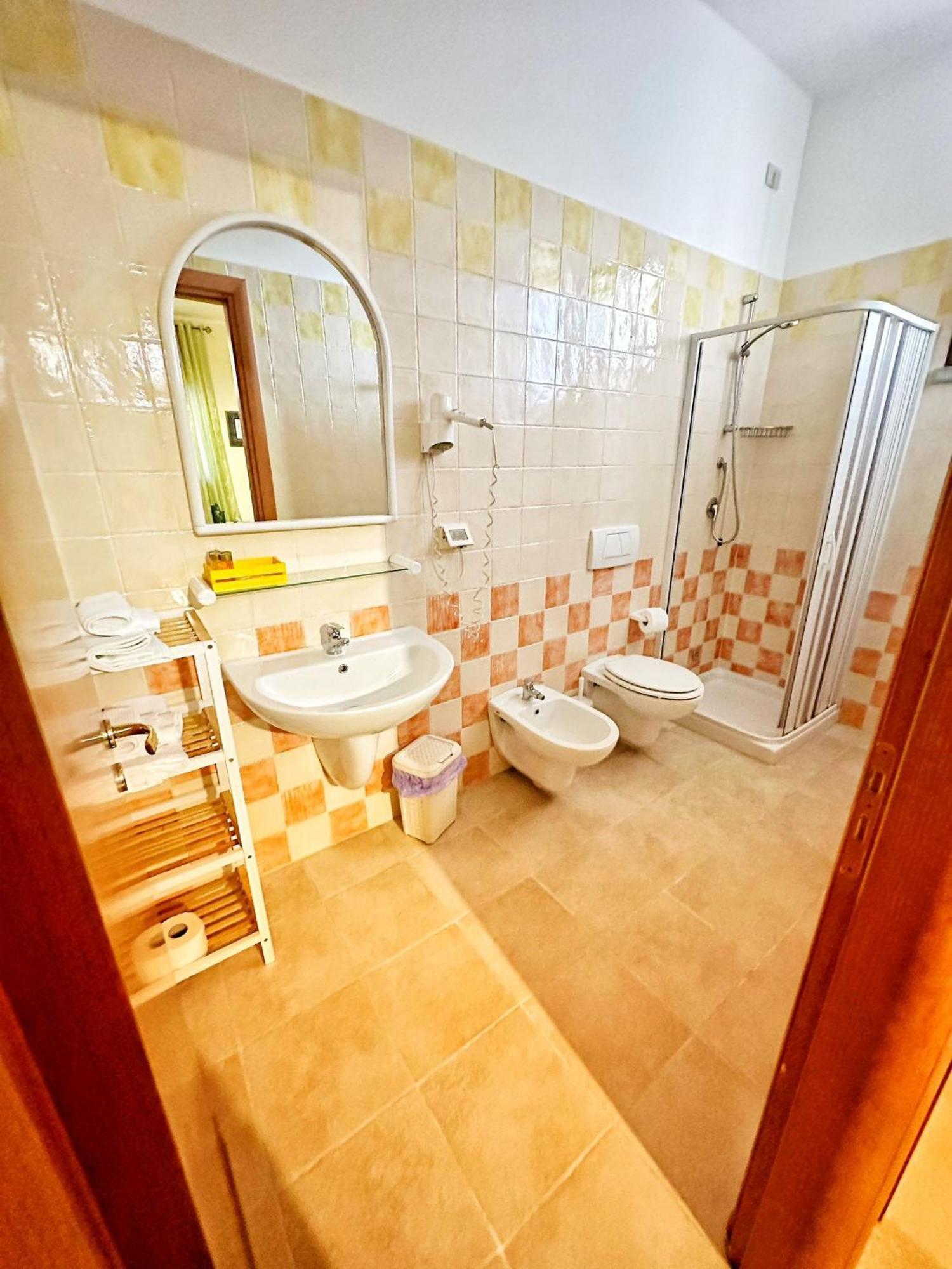 Вилла Colledisisto Srl Pomarico Экстерьер фото