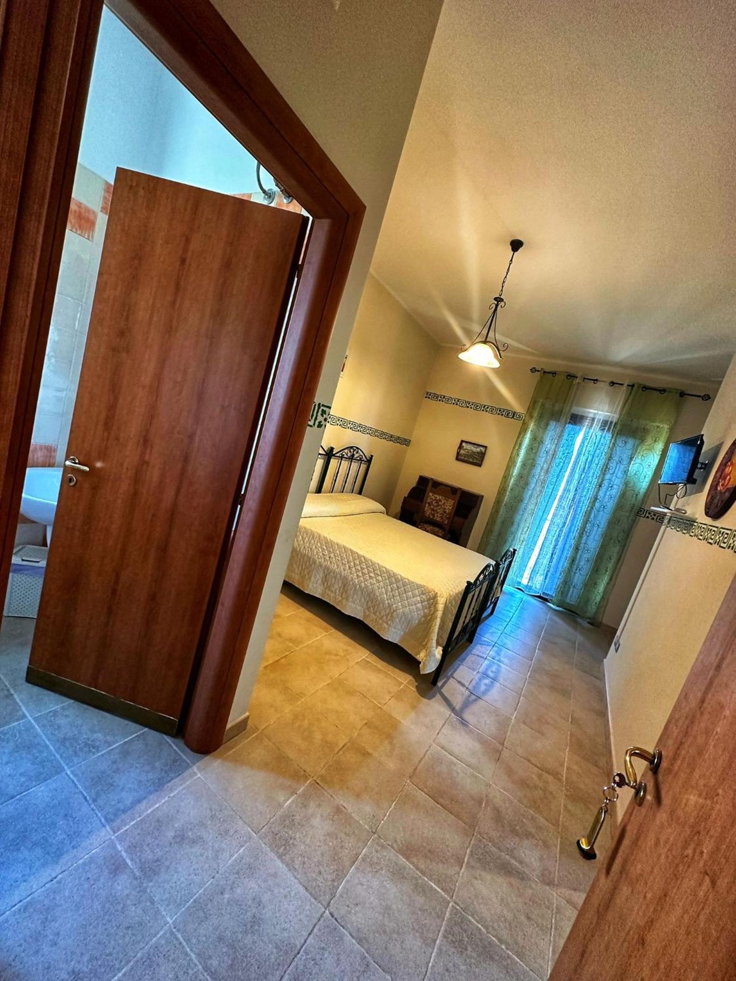Вилла Colledisisto Srl Pomarico Экстерьер фото